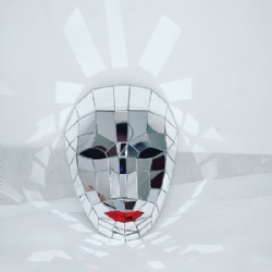 Mirror girl Mask with red Lips